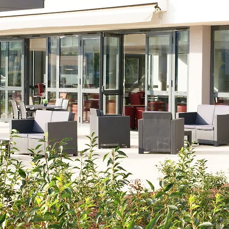 Lyon Aeroport Hotell 2*