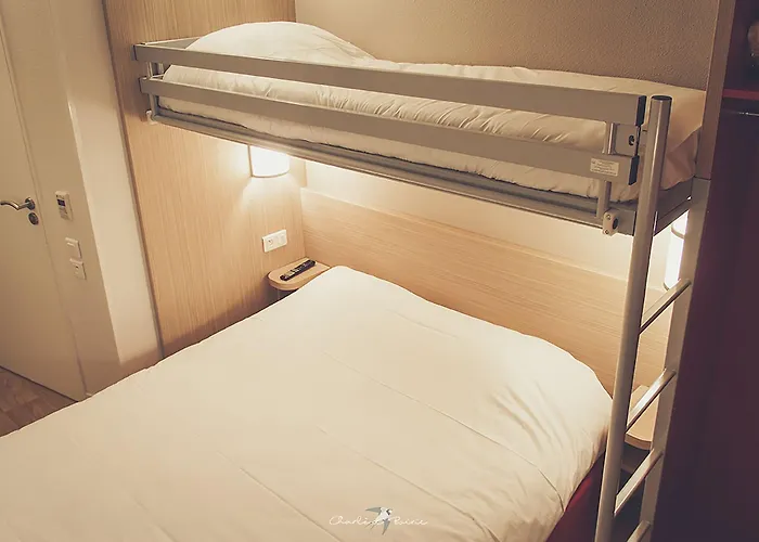 Hotel Première Classe Lyon Est - Quentin Fallavier - Aéroport 2*
