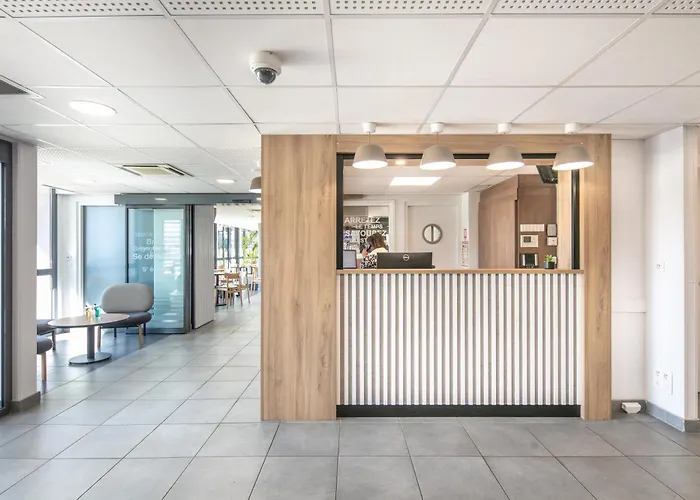Première Classe Lyon Est - Quentin Fallavier - Aéroport Hotel
