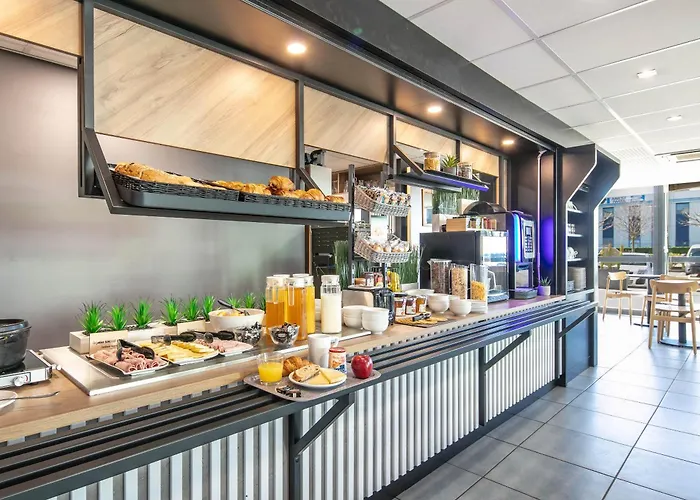 Première Classe Lyon Est - Quentin Fallavier - Aéroport Hotel 2*