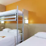 Lyon Aeroport Hotel 2*
