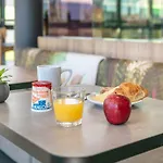Lyon Aeroport Hotel Saint-Quentin-Fallavier