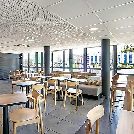 Hotel Lyon Aeroport